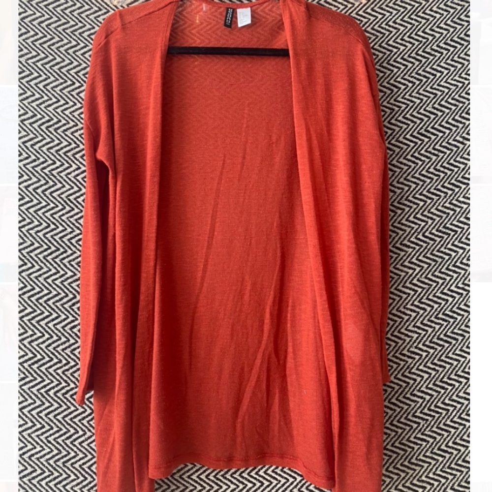 H&M Cardigan - Picture 2 of 4